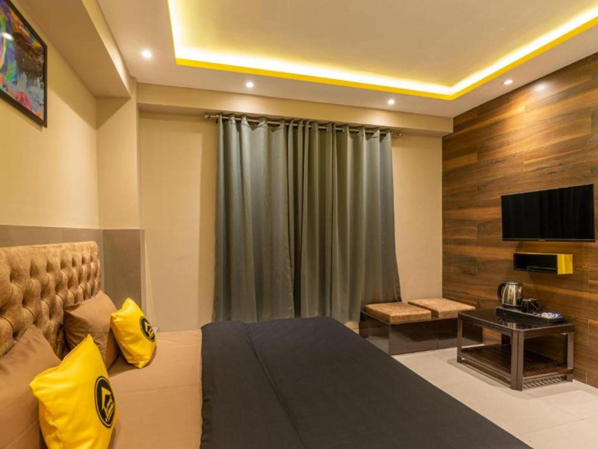 The Hosteller Shimla Room photo